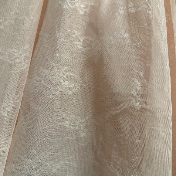 Pink Rue21 tulle patterned skirt - Picture 2 of 2